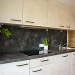 Apartment Living Maurer Sautens